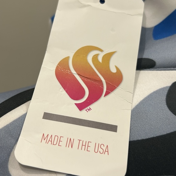 Nwt xs Amy sport zippy - Picture 6 of 7